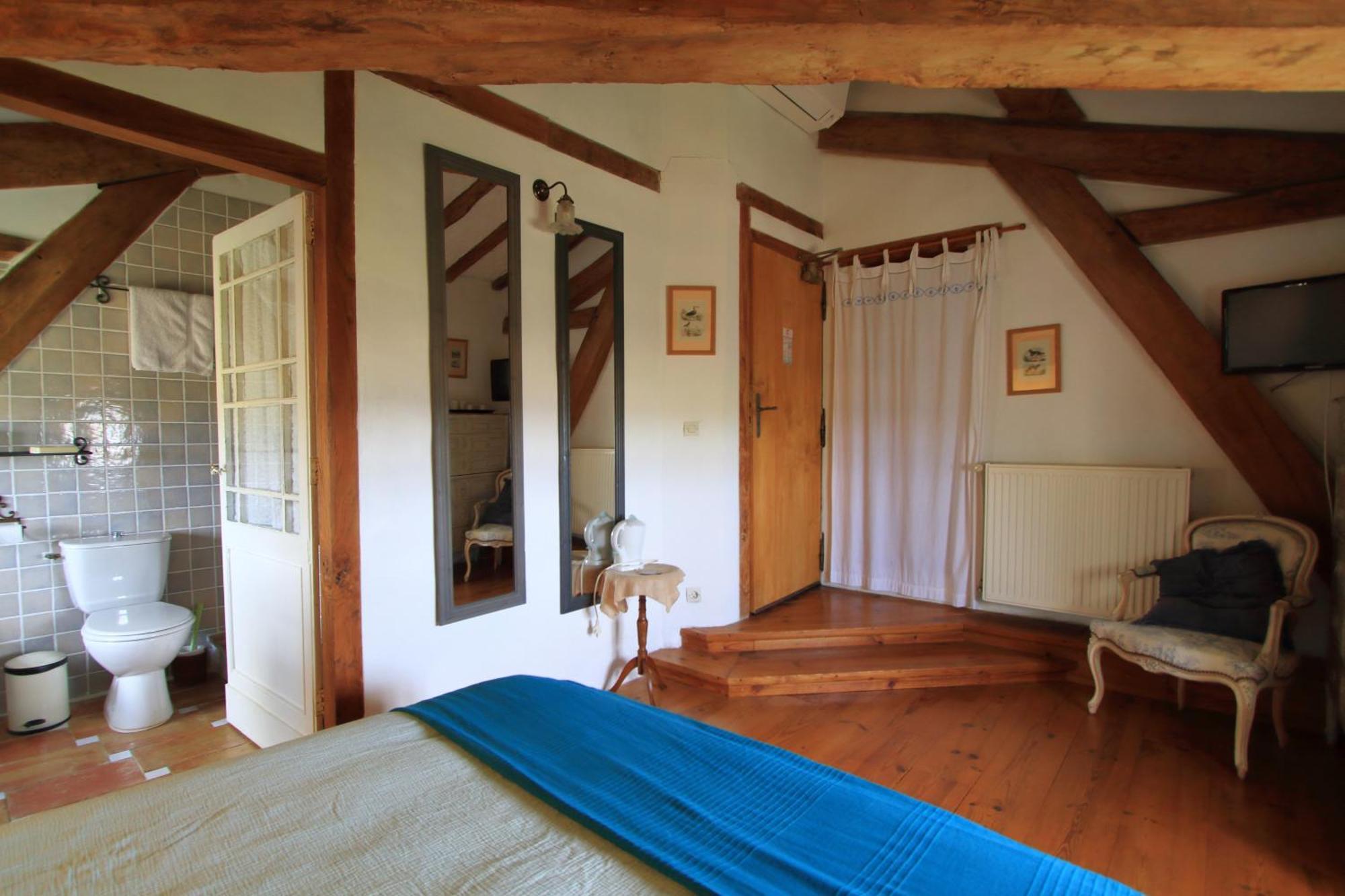 Bed and Breakfast Cuq En Terrasses Cuq-Toulza Exterior foto